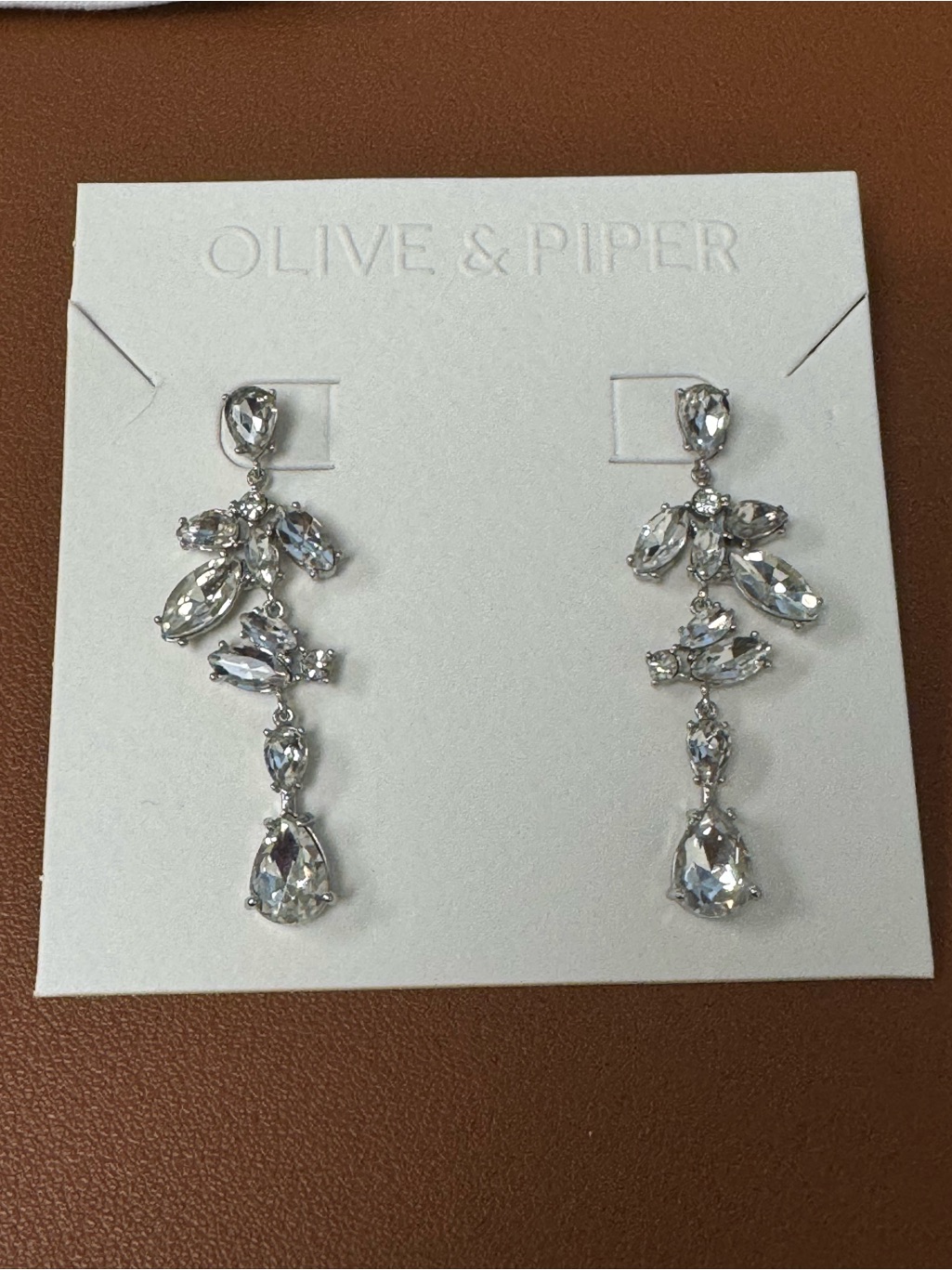 Olive + Piper - Earrings/Necklace/Hairpiece (Brand New) — image 2 of 8